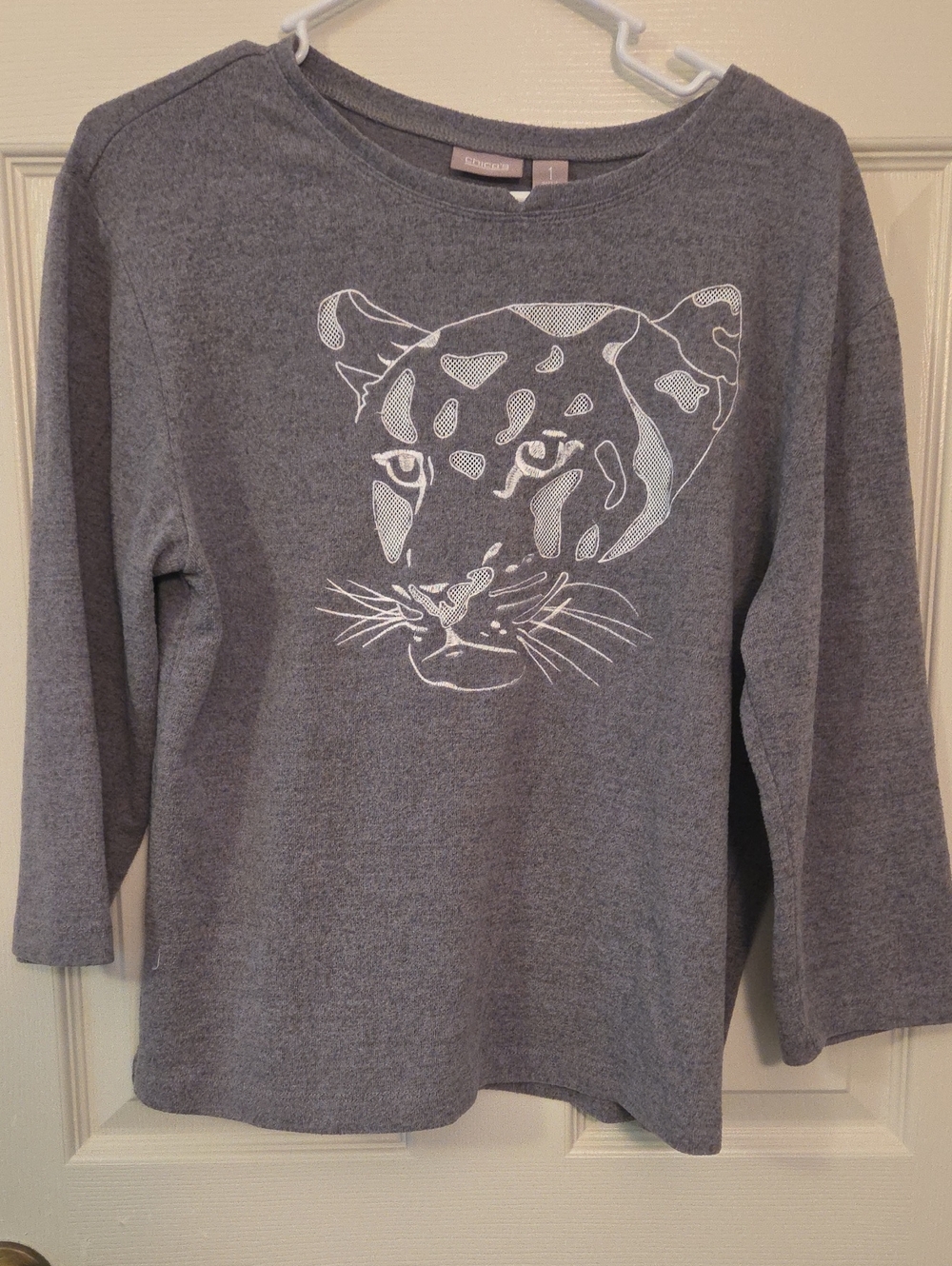 Chico's Women Embroidered White Leopard Gray Sweatshirt Size 1